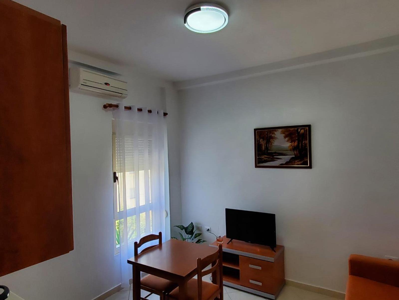 Summer Gate Apartment ซารานเดอ ภายนอก รูปภาพ