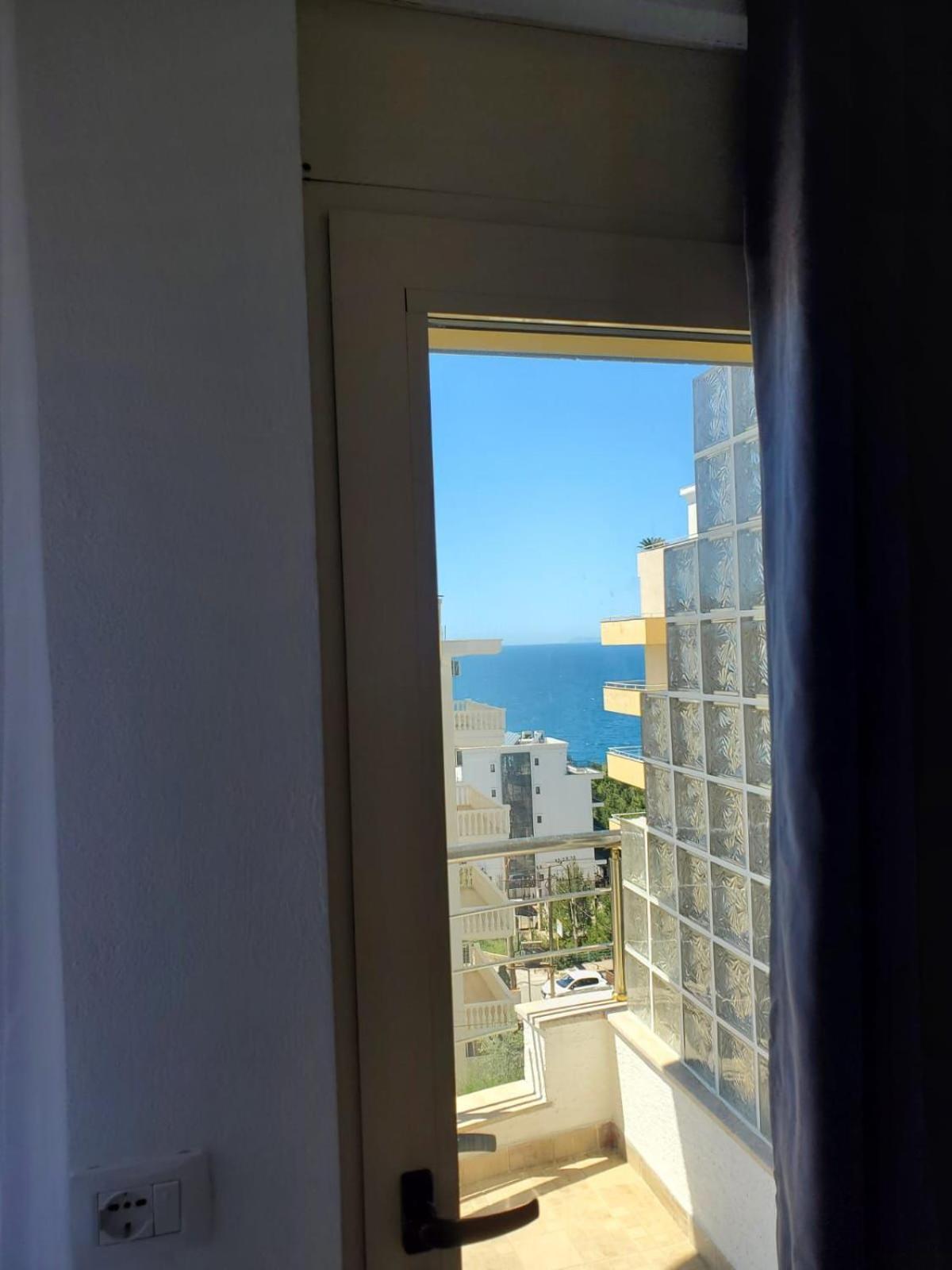 Summer Gate Apartment ซารานเดอ ภายนอก รูปภาพ