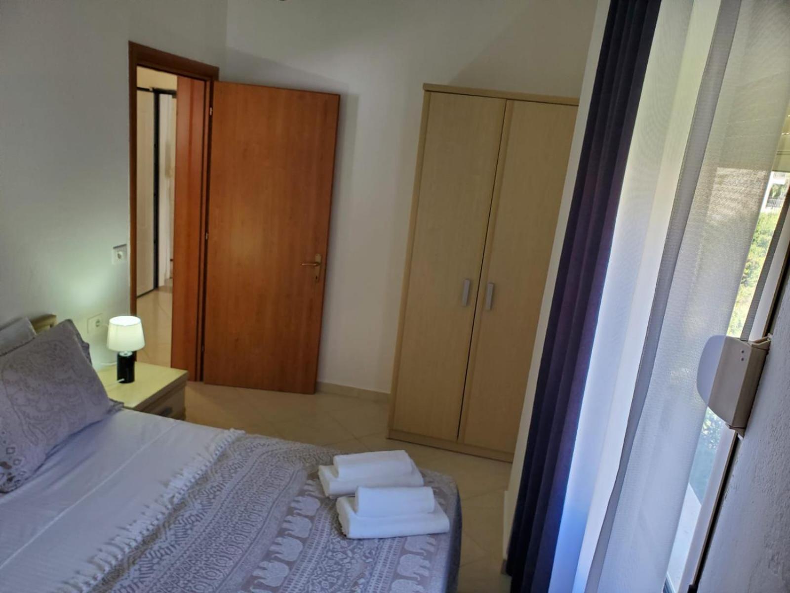 Summer Gate Apartment ซารานเดอ ภายนอก รูปภาพ