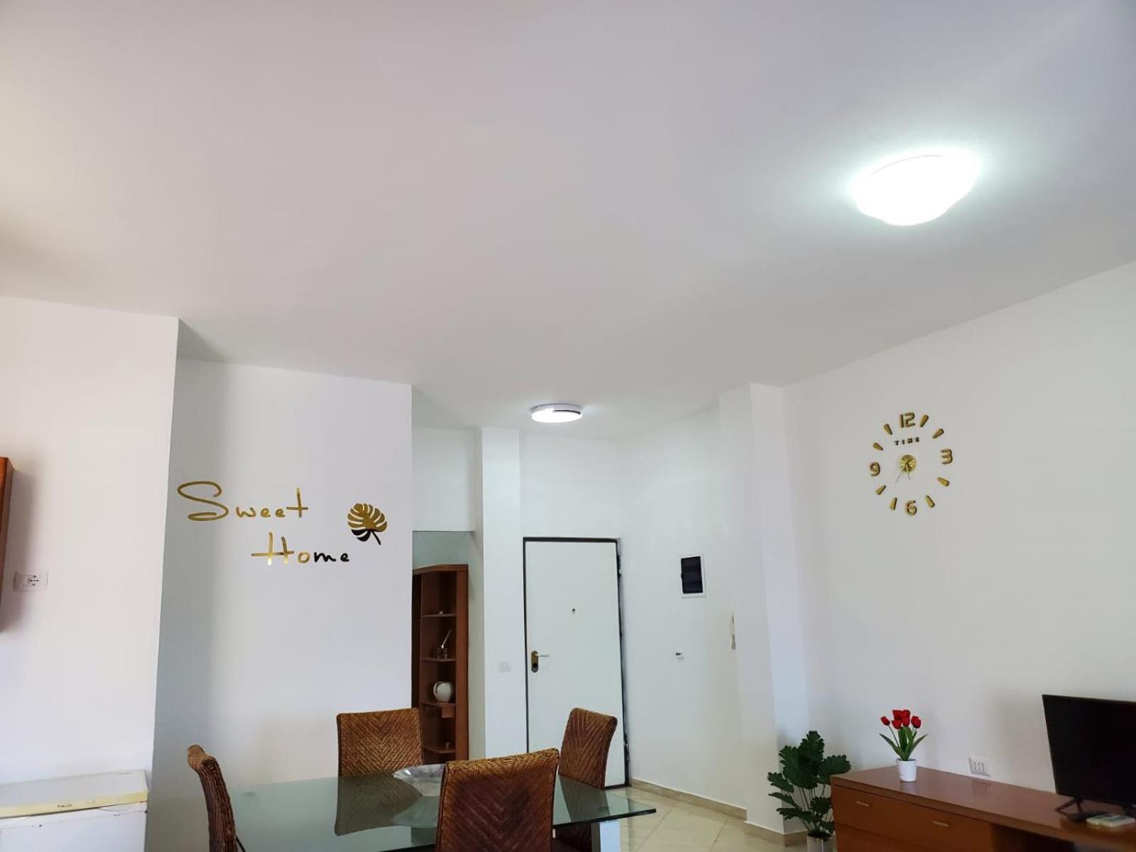 Summer Gate Apartment ซารานเดอ ภายนอก รูปภาพ
